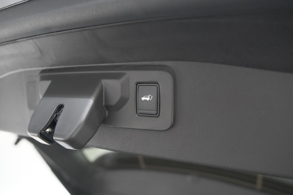 Renault Austral 1.2 E-Tech Full Hybrid 200 Esprit Alpine | 360 Camera | Adaptieve Cruise Control | Matrix Koplampen | Elektrische Kofferklep
