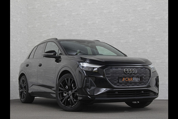 Audi Q4 e-tron 40 77 kWh S-Line #RS-Leder | Black-Edition | ACC | Sfeerverlichting | Virtual-Cockpit | Stoelverwarming | 3-Zone Clima | Virtual-Cockpit | Camera | LED | Getint Glas | Carplay | Autom. Parkeren |