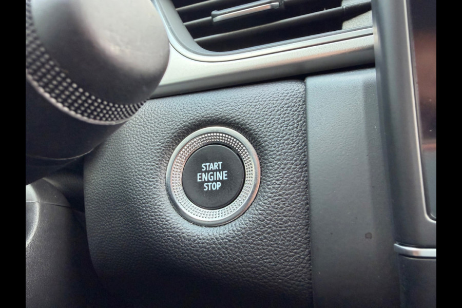 Renault Captur 1.6 E-Tech Hybrid 145 Intens 2-tone, NAP, Camera, Navi, 18 inch