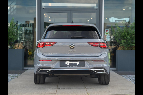 Volkswagen Golf 1.4 TSI eHybrid 204pk Style / iQ Light / Memory / Side Assist