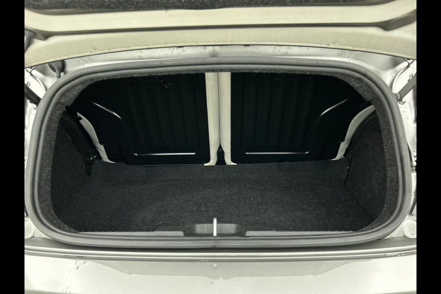 Fiat 500C 1.0 Hybrid Dolcevita Cabriolet Climate Control Sportstoelen Parkeersensoren achter Cruise Control DAB Lichtmetalen Velgen
