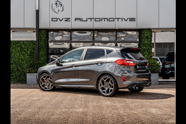 Ford Fiesta 1.5 EcoBoost 200PK ST-3 | Recaro | B&O Sound | LED | Winter Pack