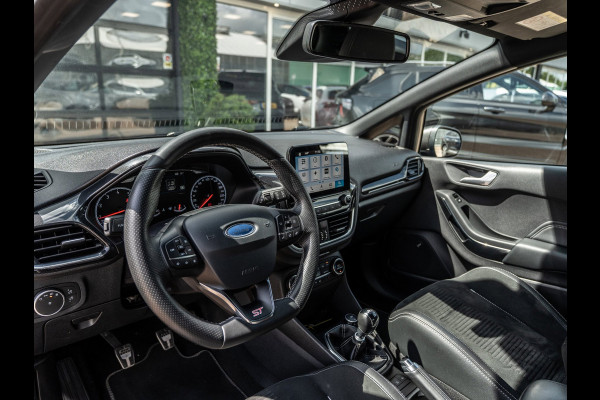 Ford Fiesta 1.5 EcoBoost 200PK ST-3 | Recaro | B&O Sound | LED | Winter Pack