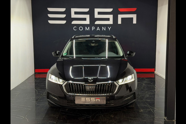Škoda Octavia Combi 1.5 e-TSI Business KeylessGo Carplay LED Sfeerverlichting