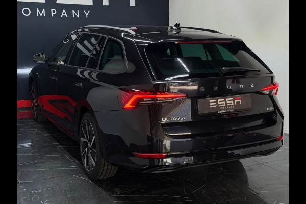 Škoda Octavia Combi 1.5 e-TSI Business KeylessGo Carplay LED Sfeerverlichting