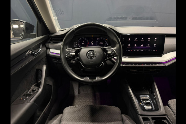 Škoda Octavia Combi 1.5 e-TSI Business KeylessGo Carplay LED Sfeerverlichting
