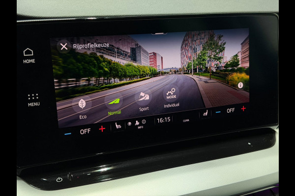 Škoda Octavia Combi 1.5 e-TSI Business KeylessGo Carplay LED Sfeerverlichting