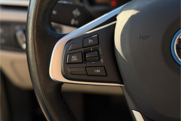 BMW X1 xDrive25e | Leder | Camera | Head-Up | Groot Navi | LED | Elektrische Klep