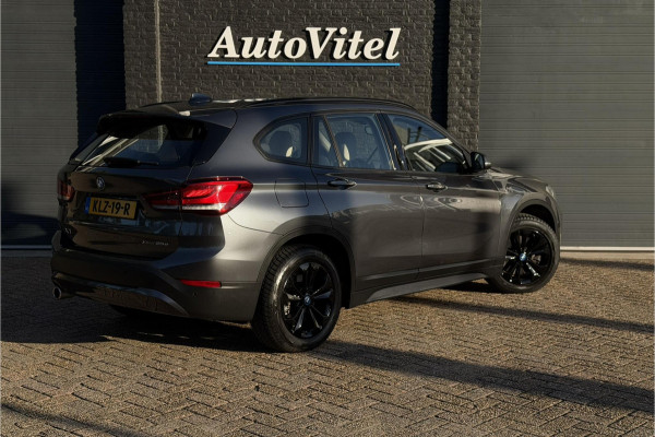 BMW X1 xDrive25e | Leder | Camera | Head-Up | Groot Navi | LED | Elektrische Klep