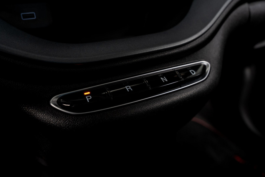 Fiat 500 24 kWh 3- Fase SOH: 93,8% Navi Airco LED Cruise C. Carplay Stoelverwarming LM velgen BTW auto