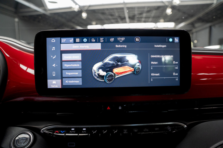 Fiat 500 24 kWh 3- Fase SOH: 93,8% Navi Airco LED Cruise C. Carplay Stoelverwarming LM velgen BTW auto