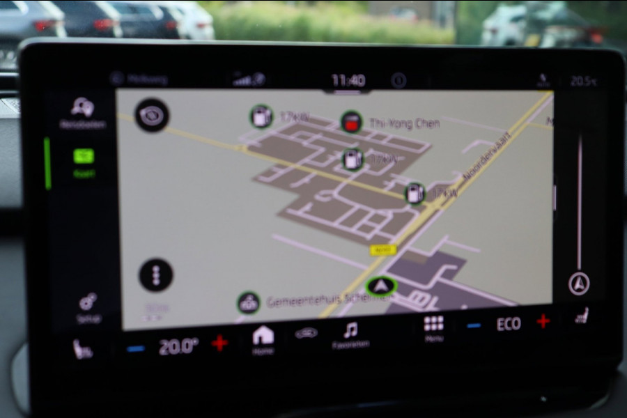 Škoda ENYAQ iV 60 Sportline schuifdak el.trekhaak camera's leer+mem+vw org.NL 93,53% travel assist