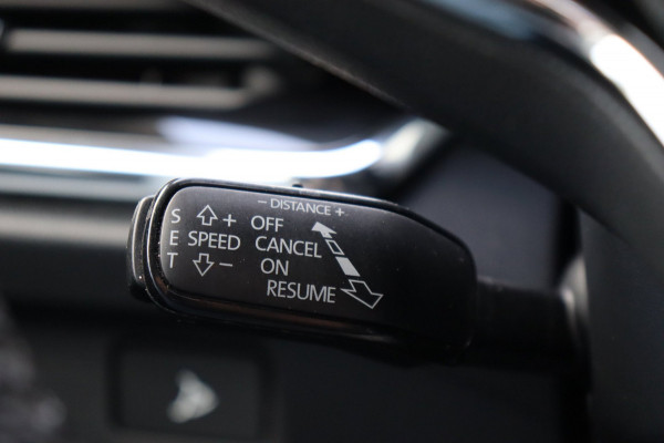 Škoda ENYAQ iV 60 Sportline schuifdak el.trekhaak camera's leer+mem+vw org.NL 93,53% travel assist