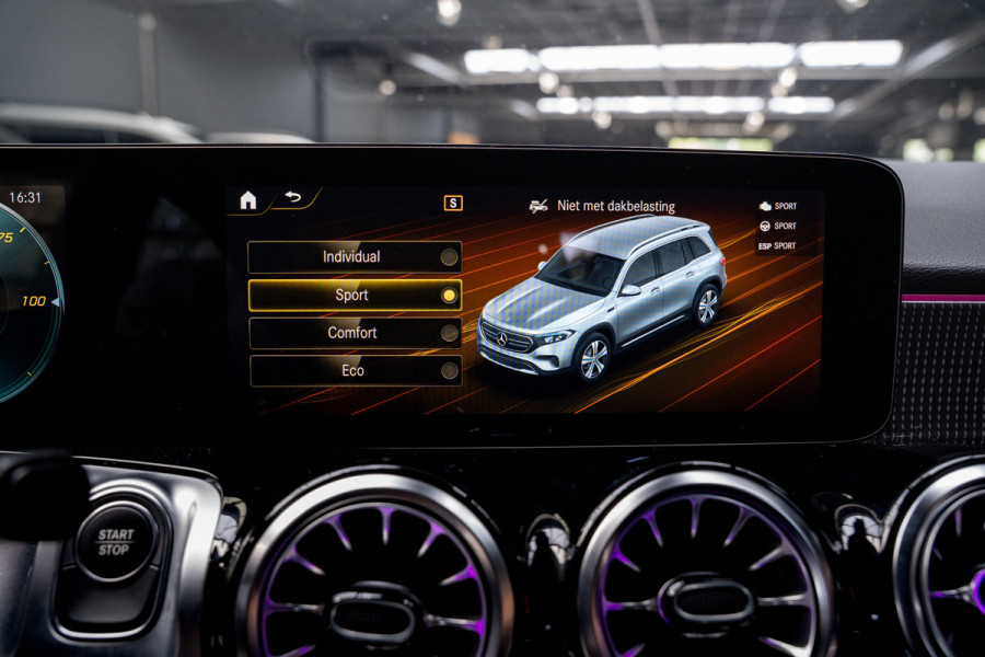 Mercedes-Benz EQB 250 Leer Navi 360° Camera Stoelverwarming PTS LM velgen Zwarte binnenhemel Elektr. bedienbare achterklep BTW auto!  SOH: 96,9%