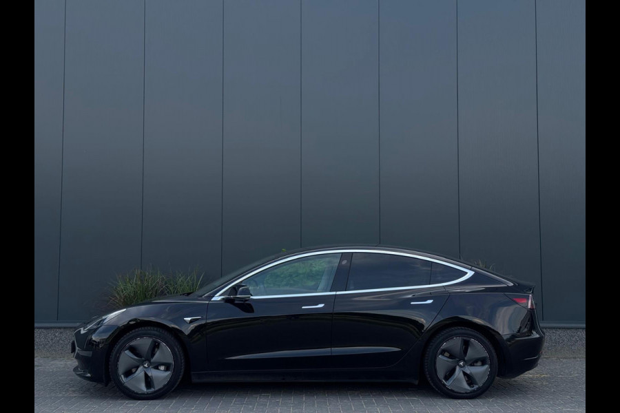 Tesla Model 3 Long Range AWD 75 kWh NAVI | LEDER | CAMERA | LED | CR CONTROL