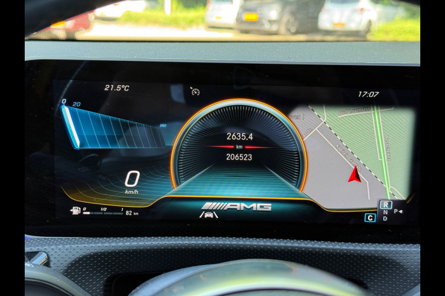Mercedes-Benz A-Klasse AMG 35 4MATIC Edition 1 l Aero Pack l Pano l Virtual l Sfeerverlichting l VDOH l