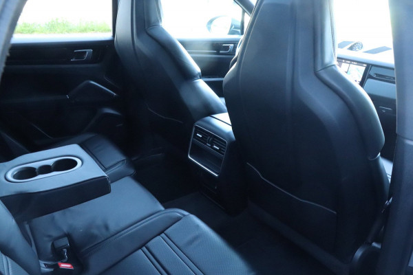 Porsche Cayenne Coupé 3.0 E-Hybrid | SportDesign| ACC | Bose | VOL!