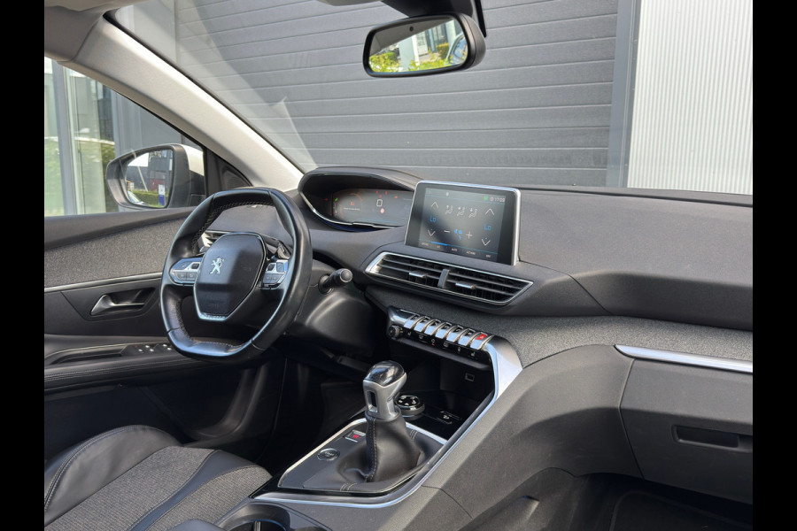 Peugeot 3008 1.2 PureTech AGC Allure / Stoelverwarming / LED