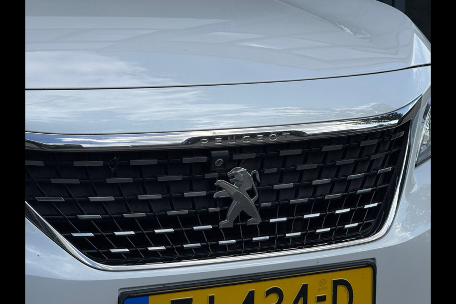 Peugeot 3008 1.2 PureTech AGC Allure / Stoelverwarming / LED