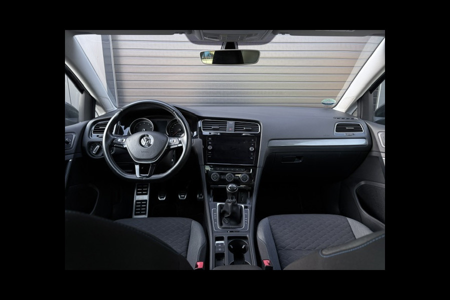 Volkswagen Golf 1.0 TSI Highline|116PK|Carplay|Stoel verw|Clima|ACC|PDC|Navi|Dealer onderh|1e eigenaar|