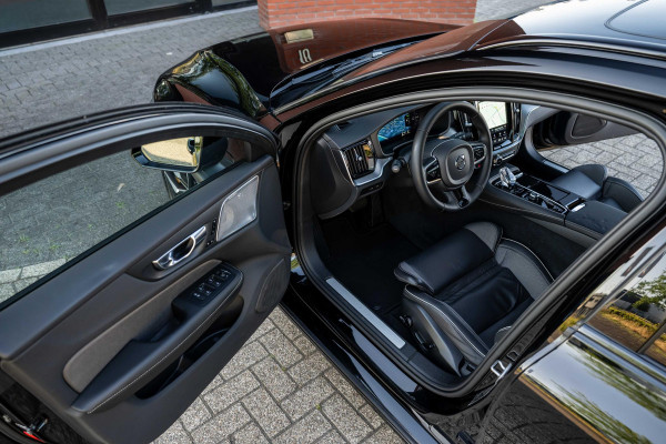 Volvo V60 2.0 T8 AWD Polestar Engineered 455pk LONG RANGE
