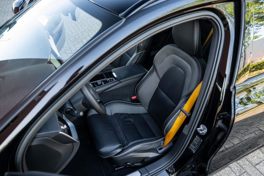 Volvo V60 2.0 T8 AWD Polestar Engineered 455pk LONG RANGE