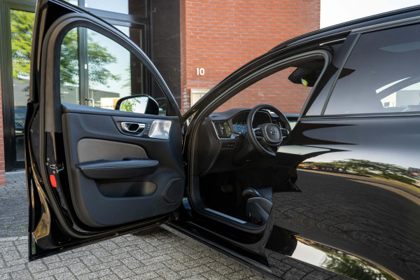 Volvo V60 2.0 T8 AWD Polestar Engineered 455pk LONG RANGE