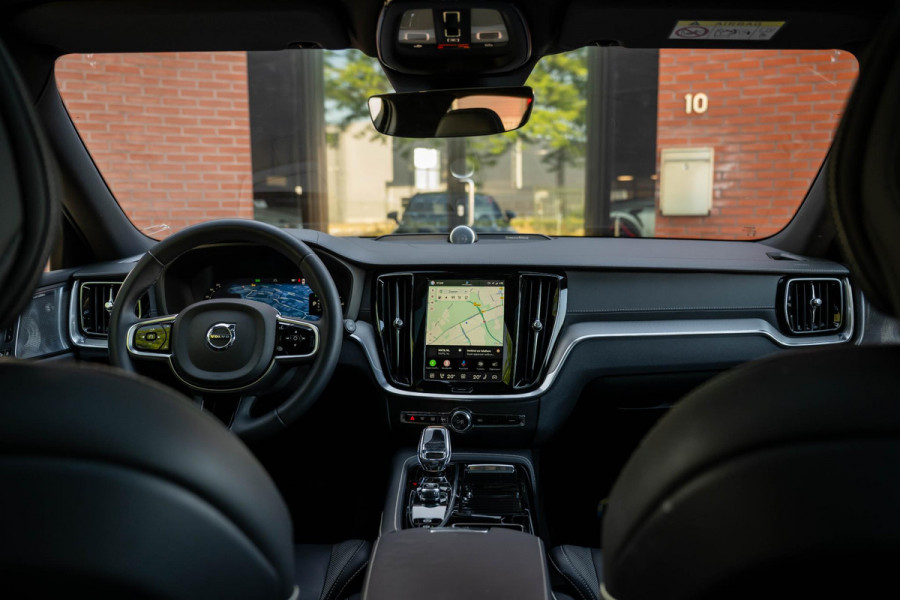 Volvo V60 2.0 T8 AWD Polestar Engineered 455pk LONG RANGE