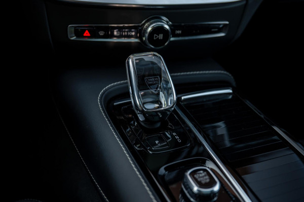 Volvo V60 2.0 T8 AWD Polestar Engineered 455pk LONG RANGE