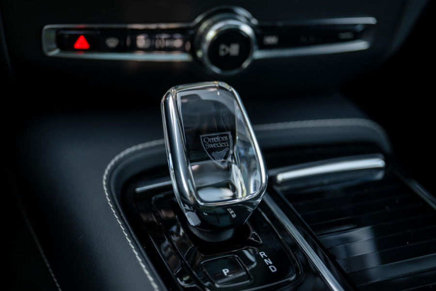 Volvo V60 2.0 T8 AWD Polestar Engineered 455pk LONG RANGE