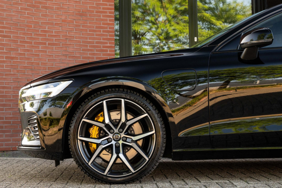 Volvo V60 2.0 T8 AWD Polestar Engineered 455pk LONG RANGE