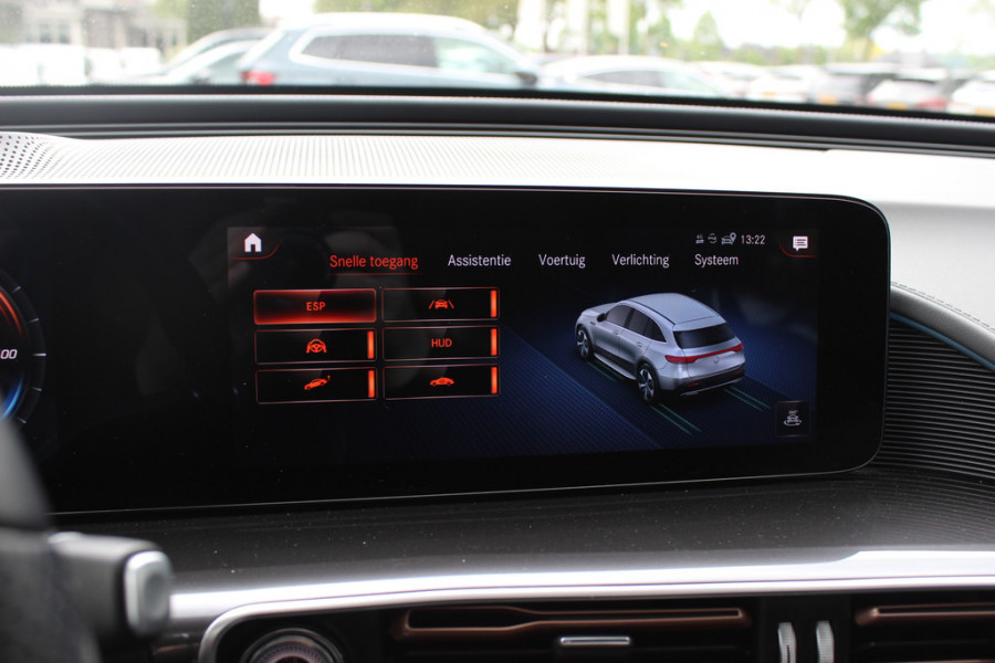 Mercedes-Benz EQC 400 4MATIC Business Solution AMG 80 kWh / Trekhaak / Schuifdak / 360Camera / Head-up / Burmester / Leder / 20'' / Matrix LED / CarPlay / Dodehoek / DAB / ACC