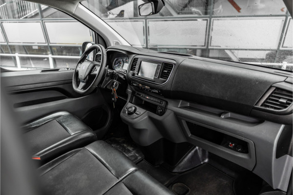 Peugeot Expert 2.0 BlueHDI L2 | ACC | Head-Up | Blind Spot | CarPlay | Camera | Navigatie | DAB | Trekhaak | Nieuwe APK | Lang / L2H1