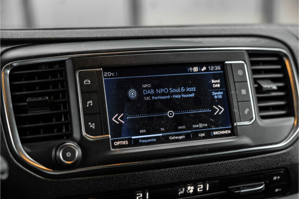 Peugeot Expert 2.0 BlueHDI L2 | ACC | Head-Up | Blind Spot | CarPlay | Camera | Navigatie | DAB | Trekhaak | Nieuwe APK | Lang / L2H1