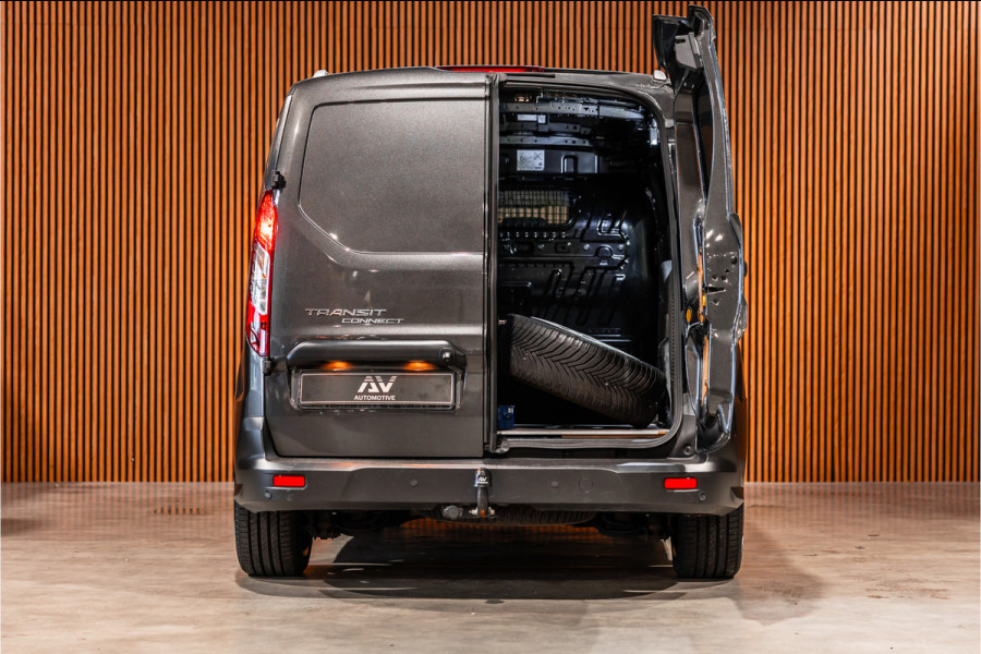 Ford Transit Connect 1.0 Ecoboost L2 | CarPlay | Camera | Navigatie | Stoelverwarming | DAB | 3-Zitter | Trekhaak | Nieuwe APK