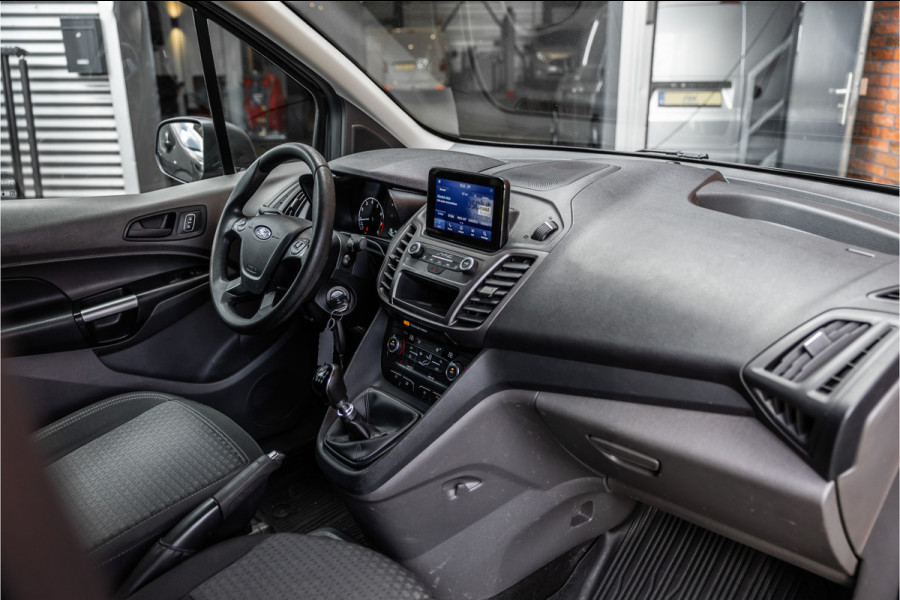 Ford Transit Connect 1.0 Ecoboost L2 | CarPlay | Camera | Navigatie | Stoelverwarming | DAB | 3-Zitter | Trekhaak | Nieuwe APK