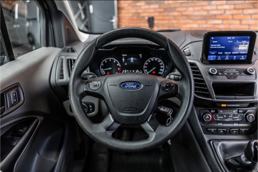 Ford Transit Connect 1.0 Ecoboost L2 | CarPlay | Camera | Navigatie | Stoelverwarming | DAB | 3-Zitter | Trekhaak | Nieuwe APK