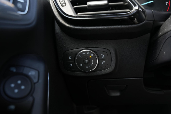 Ford Fiesta 1.0 EcoBoost Hybrid Titanium