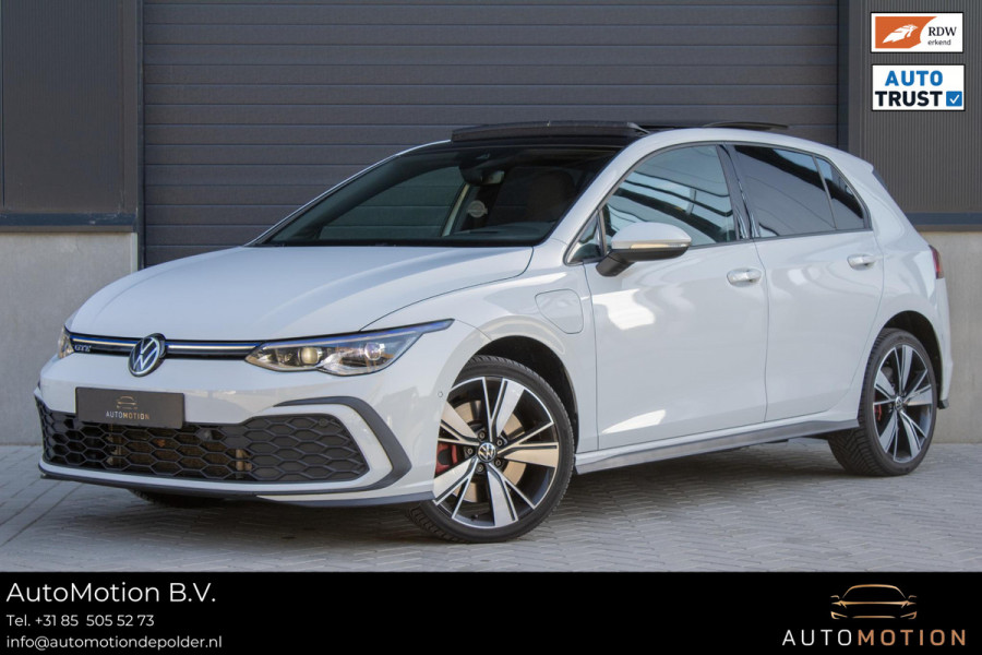 Volkswagen Golf 1.4 eHybrid GTE PANO IQ LIGHTS CAMERA HUD PARKEERASSISTENT STOELVERWARMING