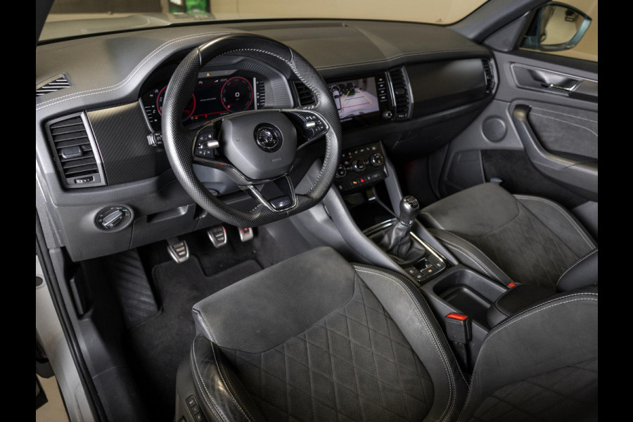 Škoda Kodiaq 1.5 TSI Sportline Business / 150pk / Trekhaak / Panorama dak / Achteruitrij camera /