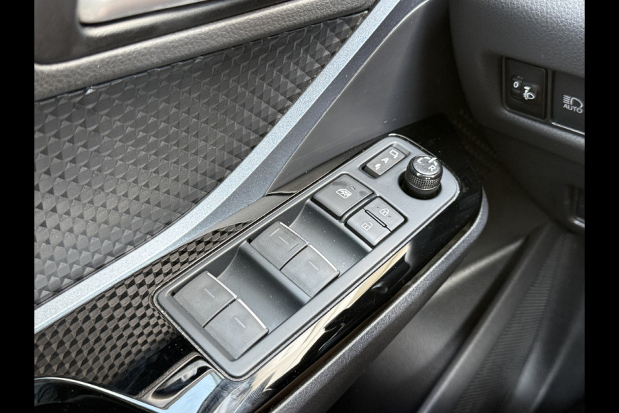 Toyota C-HR 1.8 Hybrid Dynamic | Navi | Carplay | Camera | All Season