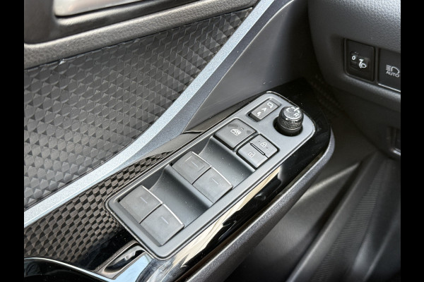 Toyota C-HR 1.8 Hybrid Dynamic | Navi | Carplay | Camera | All Season
