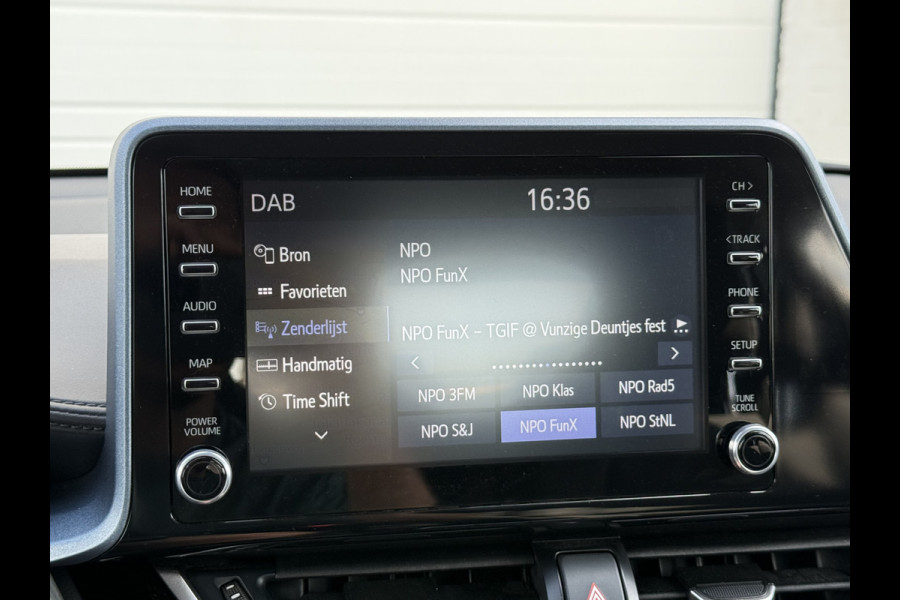 Toyota C-HR 1.8 Hybrid Dynamic | Navi | Carplay | Camera | All Season