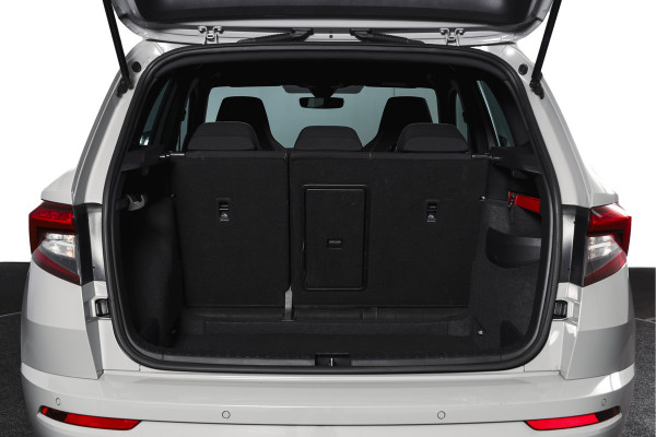 Škoda Karoq 1.5 TSI ACT Sportline Business 150 PK | Dig. Cockpit | Adapt. Cruise | Winterpakket | PDC | Camera | NAV + App. Connect | ECC | Elek. Trekhaak | LM 19" |