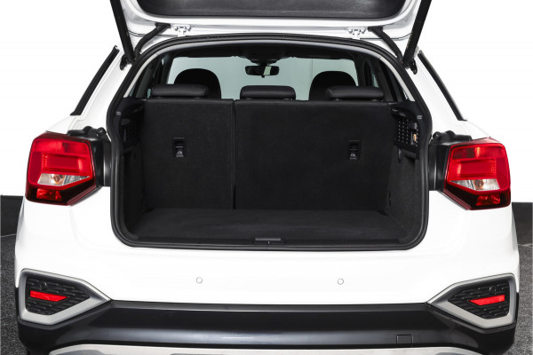 Audi Q2 35 TFSI Pro Line | Dig. Cockpit | Adapt. Cruise | Stoelverw. | PDC | Camera | NAV + App.Connect | ECC | Elek. Klep | LM 17" |