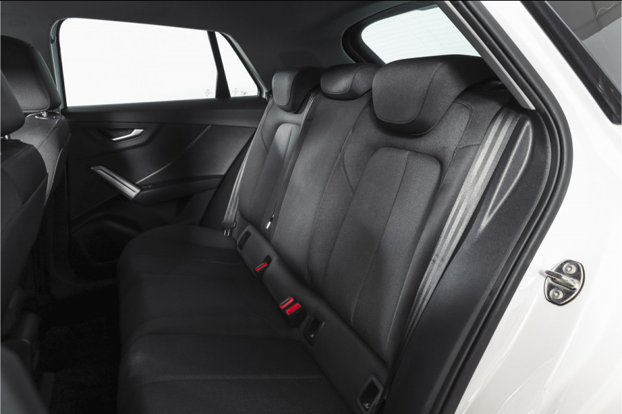 Audi Q2 35 TFSI Pro Line | Dig. Cockpit | Adapt. Cruise | Stoelverw. | PDC | Camera | NAV + App.Connect | ECC | Elek. Klep | LM 17" |