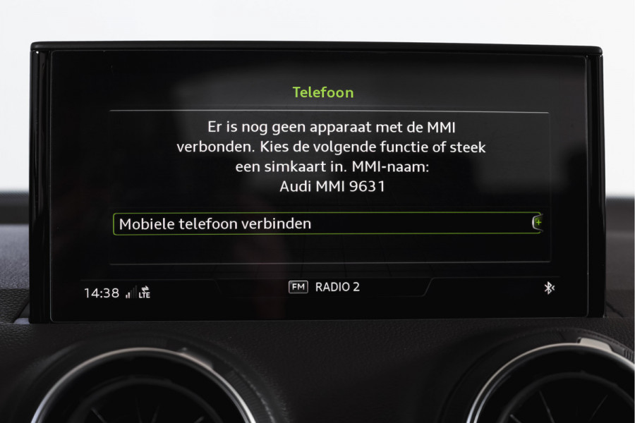 Audi Q2 35 TFSI Pro Line | Dig. Cockpit | Adapt. Cruise | Stoelverw. | PDC | Camera | NAV + App.Connect | ECC | Elek. Klep | LM 17" |
