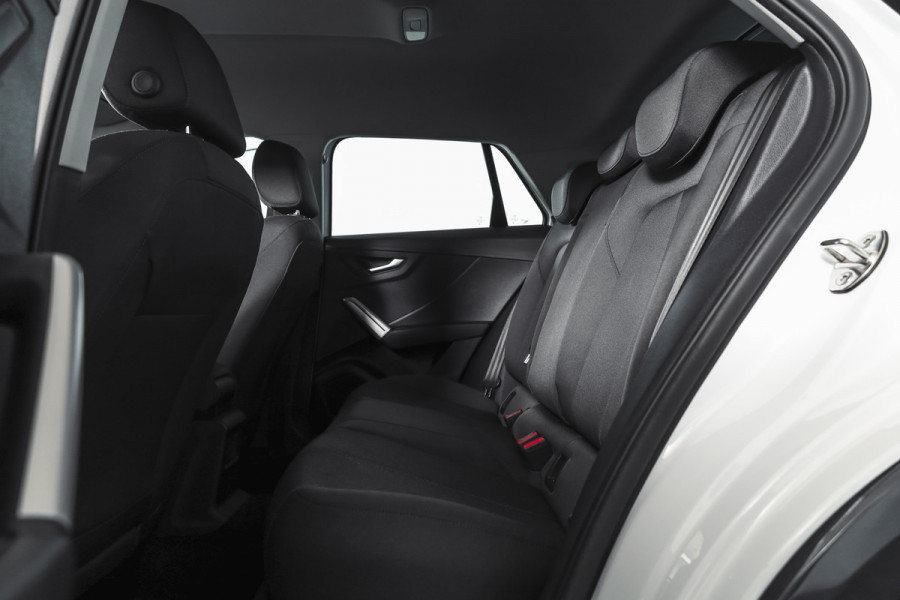 Audi Q2 35 TFSI Pro Line | Dig. Cockpit | Adapt. Cruise | Stoelverw. | PDC | Camera | NAV + App.Connect | ECC | Elek. Klep | LM 17" |
