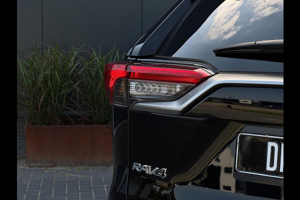 Toyota RAV4 2.5 MHEV Dynamic 2025 GARANTIE | TREKHAAK | NAVI | CR CONTROL | SPORTVELGEN