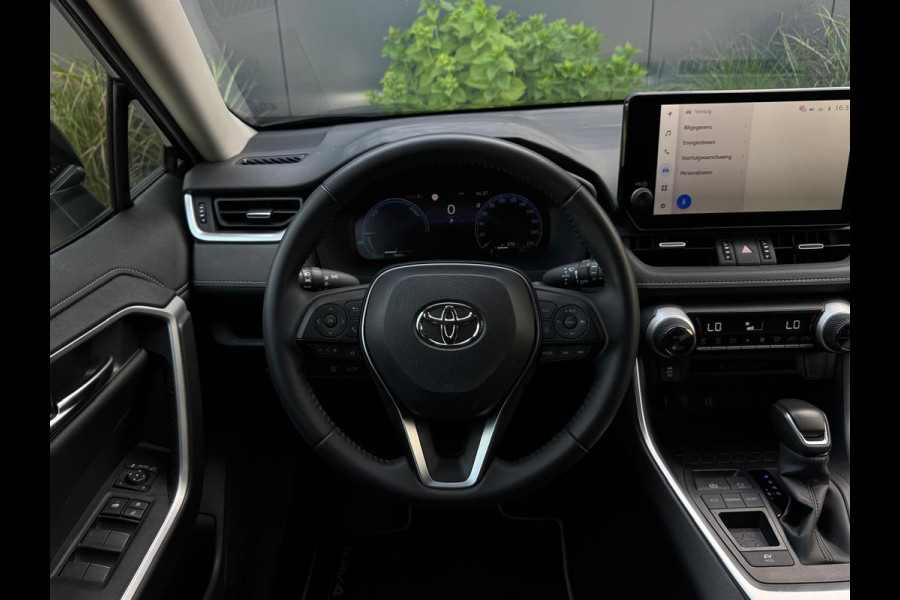 Toyota RAV4 2.5 MHEV Dynamic 2025 GARANTIE | TREKHAAK | NAVI | CR CONTROL | SPORTVELGEN